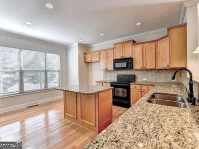 2790 Laurel Valley Trail, Buford, GA 30519