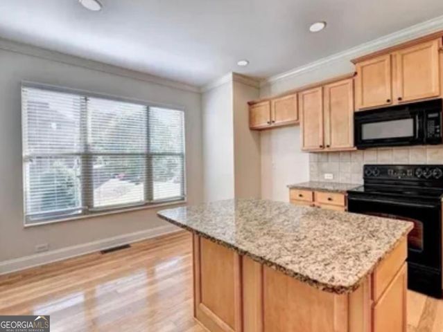 2790 Laurel Valley Trail, Buford, GA 30519