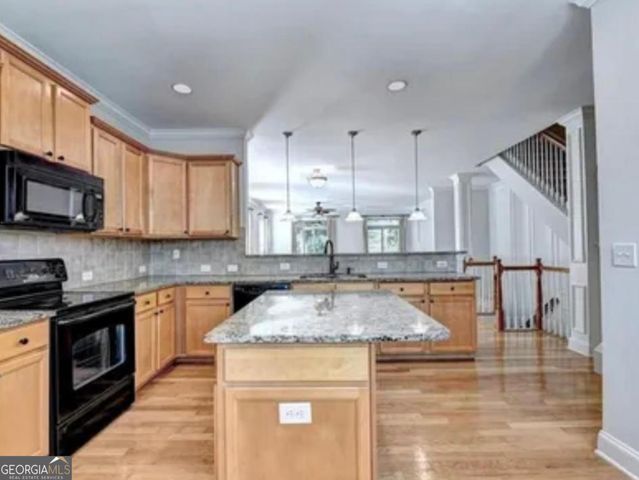 2790 Laurel Valley Trail, Buford, GA 30519