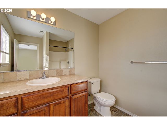 11002 Ne 112th Dr, Vancouver, WA 98662