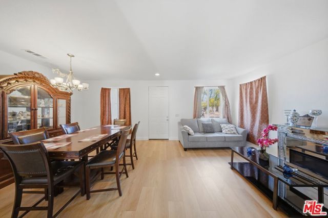 38302 Debonair Way, Palmdale, CA 93552