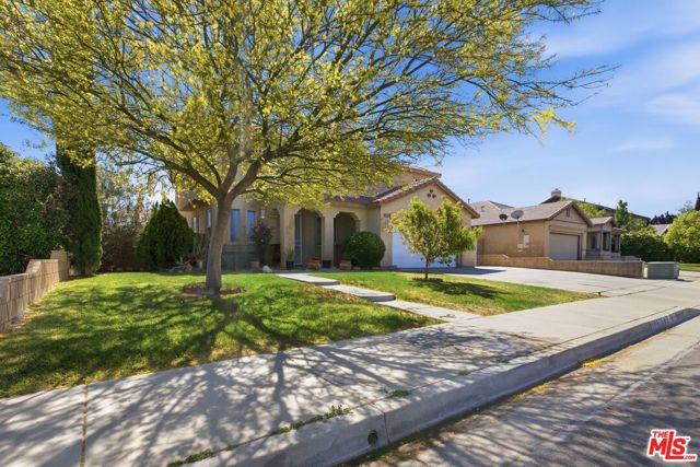 38302 Debonair Way, Palmdale, CA 93552
