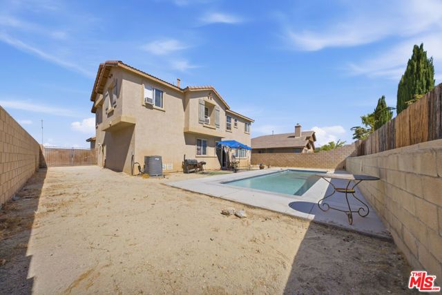 38302 Debonair Way, Palmdale, CA 93552