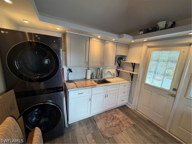 5846 Burrwood CT, Fort Myers, FL 33905