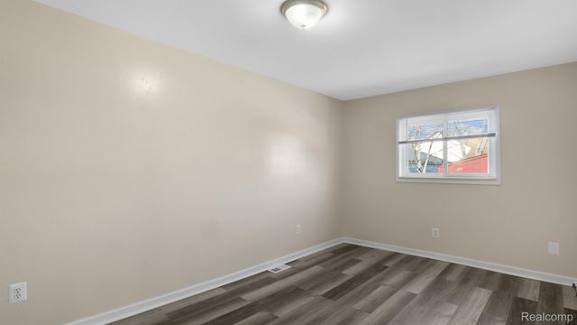 12861 GEORGIANA Avenue, Warren, MI 48089