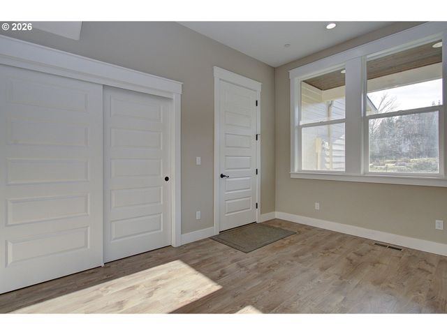 26680 Se 5TH St, Camas, WA 98607