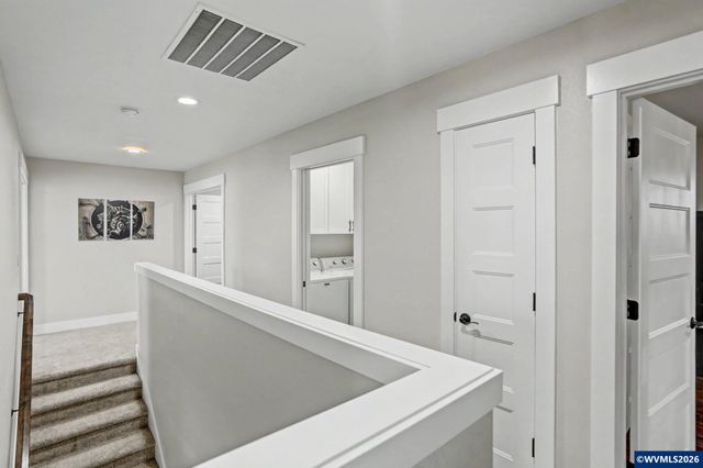 412 Eagle Feather St NW, Salem, OR 97304