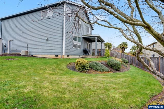 412 Eagle Feather St NW, Salem, OR 97304