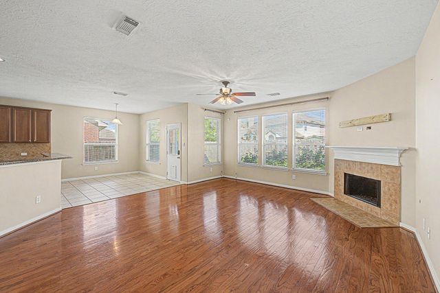 7527 Trail Hollow, Missouri City, TX 77459