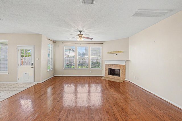 7527 Trail Hollow, Missouri City, TX 77459