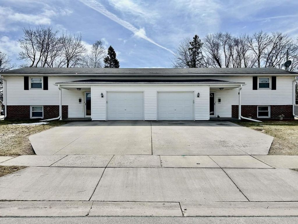 703 HELENA STREET, De Pere, WI 54115