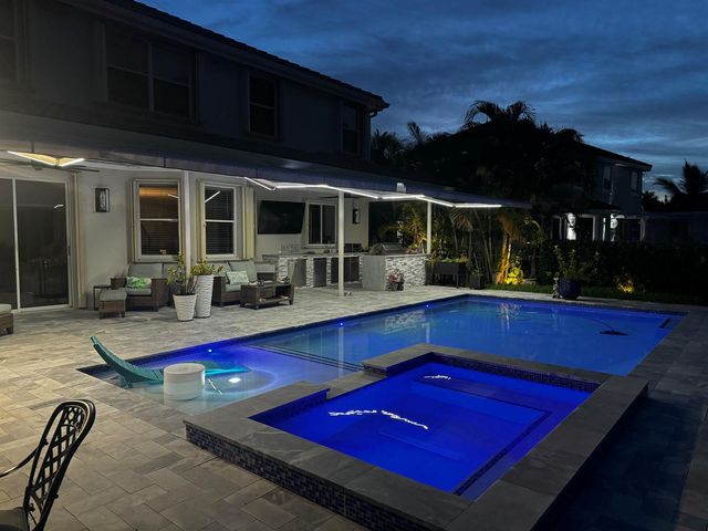 855 SW 174th Terrace, Pembroke Pines, FL 33029