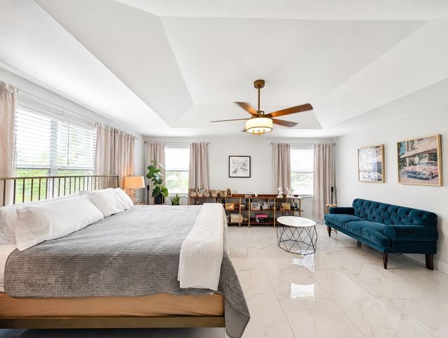 855 SW 174th Terrace, Pembroke Pines, FL 33029