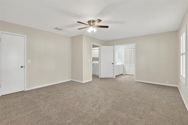 145 Lake Shore Dr, Corpus Christi, TX 78413