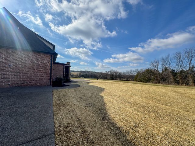 1474 Ben Green Rd, Lebanon, TN 37090