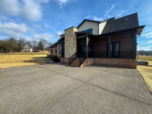 1474 Ben Green Rd, Lebanon, TN 37090