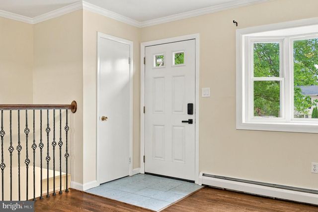 9710 DAMASCUS DR, Manassas, VA 20109