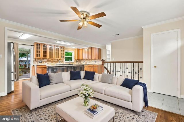 9710 DAMASCUS DR, Manassas, VA 20109