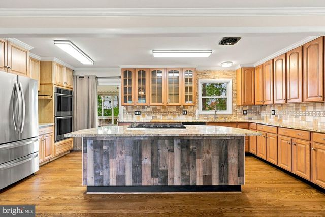 9710 DAMASCUS DR, Manassas, VA 20109