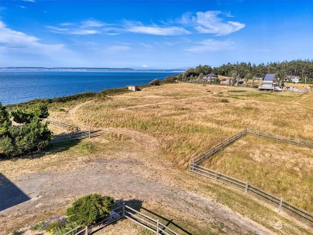 1930 49th Street, Port Townsend, WA 98368
