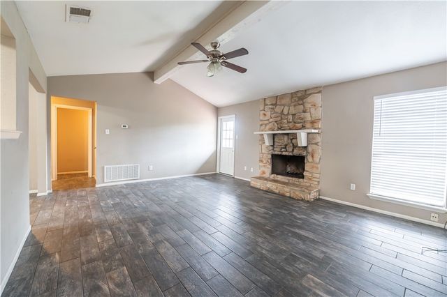910 Red Start Cir, Corpus Christi, TX 78418