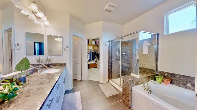 2220 Castle Pines Way, Roseville, CA 95747