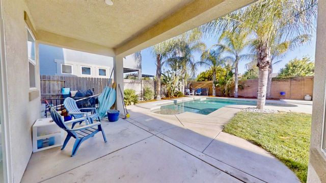 2220 Castle Pines Way, Roseville, CA 95747