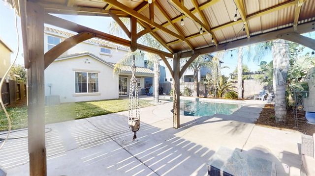 2220 Castle Pines Way, Roseville, CA 95747