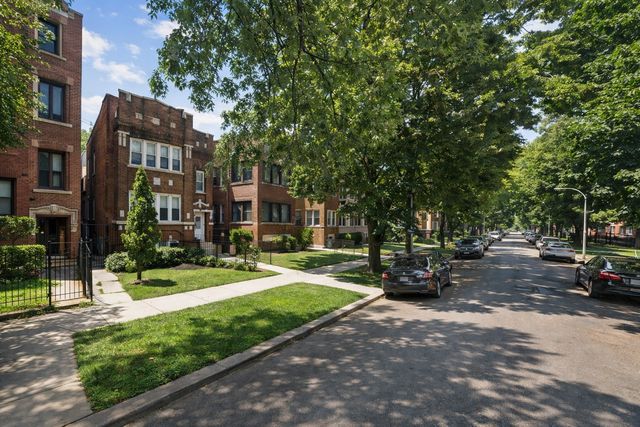 8052 S Langley Avenue, Chicago, IL 60619