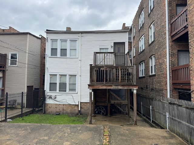8052 S Langley Avenue, Chicago, IL 60619