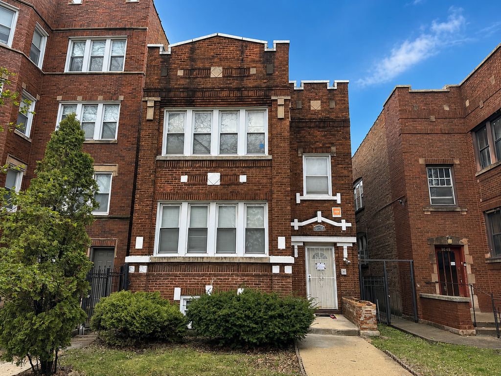 8052 S Langley Avenue, Chicago, IL 60619