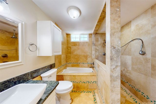 53-898 Kamehameha Highway, Hauula, HI 96717