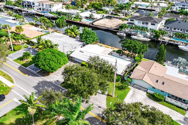 3750 NE 23rd Avenue, Lighthouse Point, FL 33064