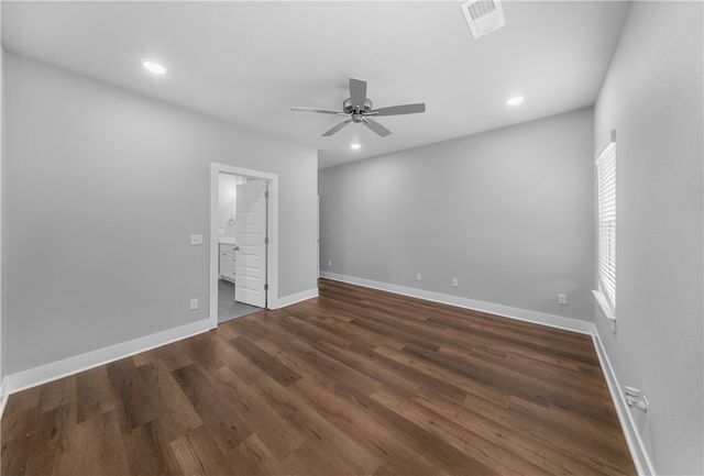 2204 Riggins Avenue, Pea Ridge, AR 72751