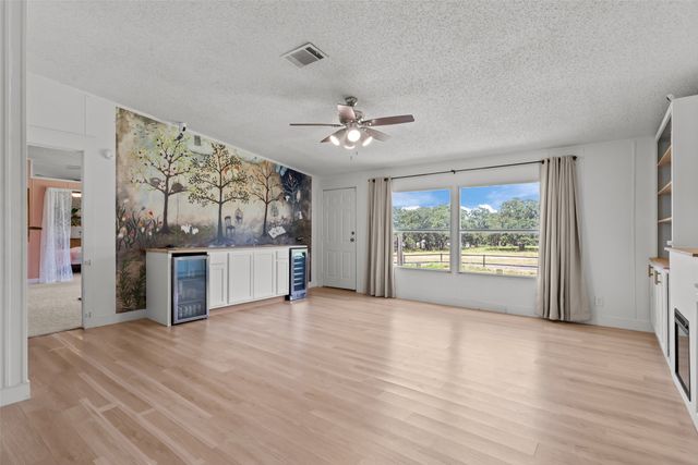 7962 Fm 920, Poolville, TX 76487