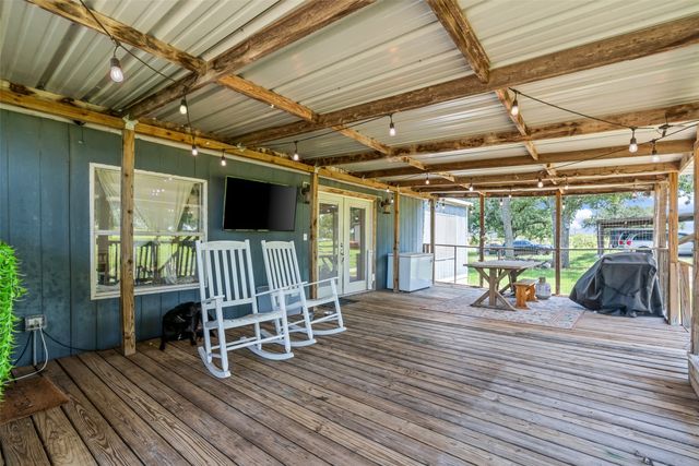 7962 Fm 920, Poolville, TX 76487