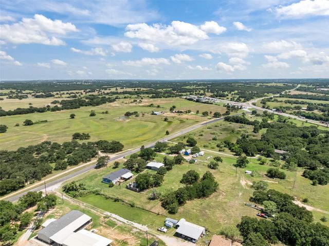 7962 Fm 920, Poolville, TX 76487