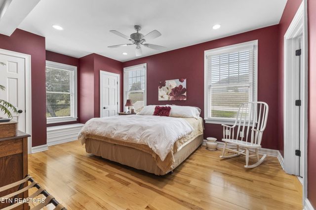 380 Fishers Loop Loop, Sharps Chapel, TN 37866