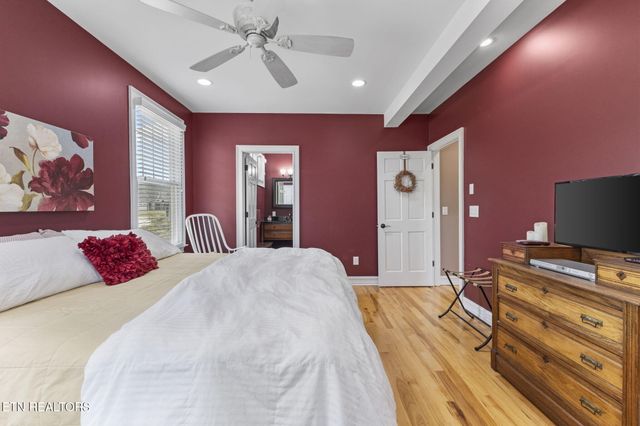 380 Fishers Loop Loop, Sharps Chapel, TN 37866