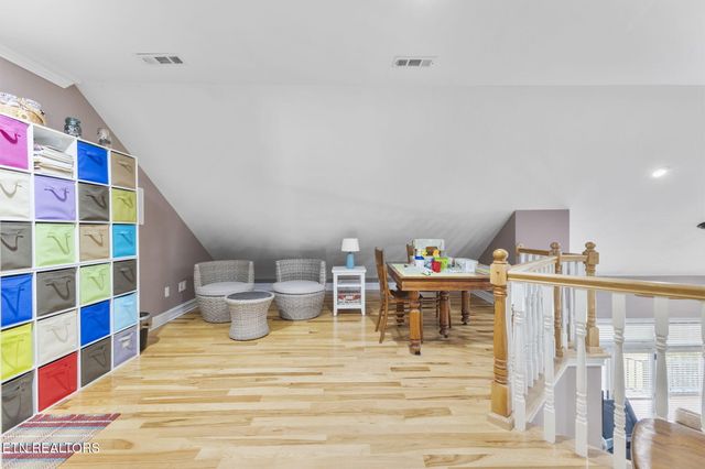 380 Fishers Loop Loop, Sharps Chapel, TN 37866