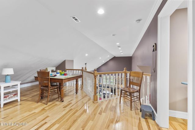 380 Fishers Loop Loop, Sharps Chapel, TN 37866