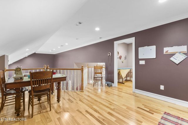 380 Fishers Loop Loop, Sharps Chapel, TN 37866