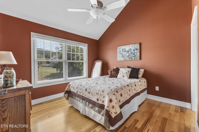 380 Fishers Loop Loop, Sharps Chapel, TN 37866