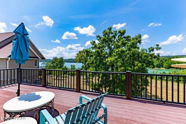 380 Fishers Loop Loop, Sharps Chapel, TN 37866