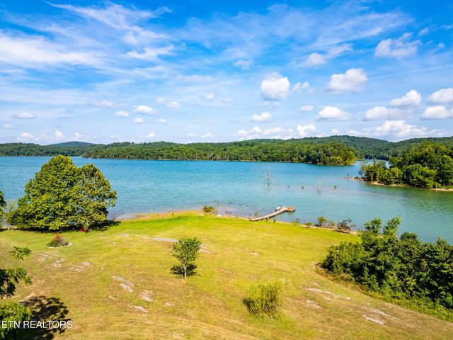 380 Fishers Loop Loop, Sharps Chapel, TN 37866