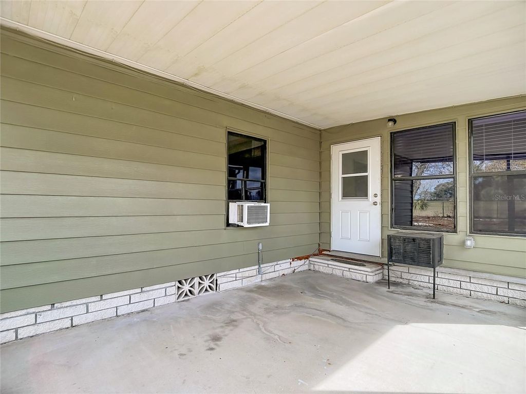 Image 70 of property listing at 8339 WEATHERFORD AVENUE, Brooksville, FL 34613