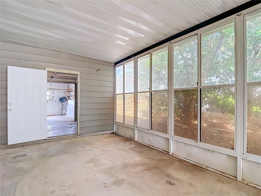 Image 73 of property listing at 8339 WEATHERFORD AVENUE, Brooksville, FL 34613