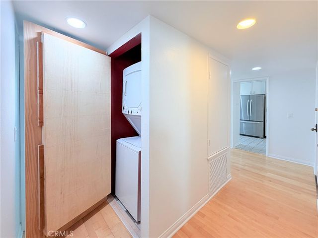 1129 Larrabee Street 10, West Hollywood, CA 90069