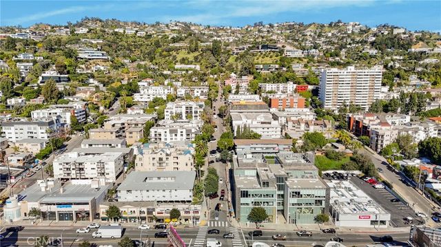 1129 Larrabee Street 10, West Hollywood, CA 90069