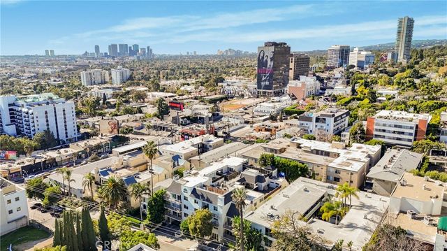 1129 Larrabee Street 10, West Hollywood, CA 90069